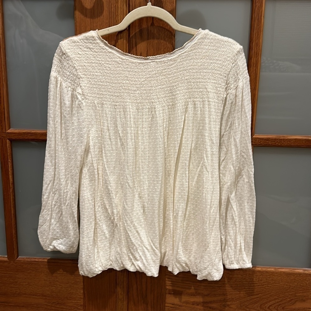 Free People Beautiful cream embroidered blouse in excellent condition!​​​​​​​ - Picture 3 of 6